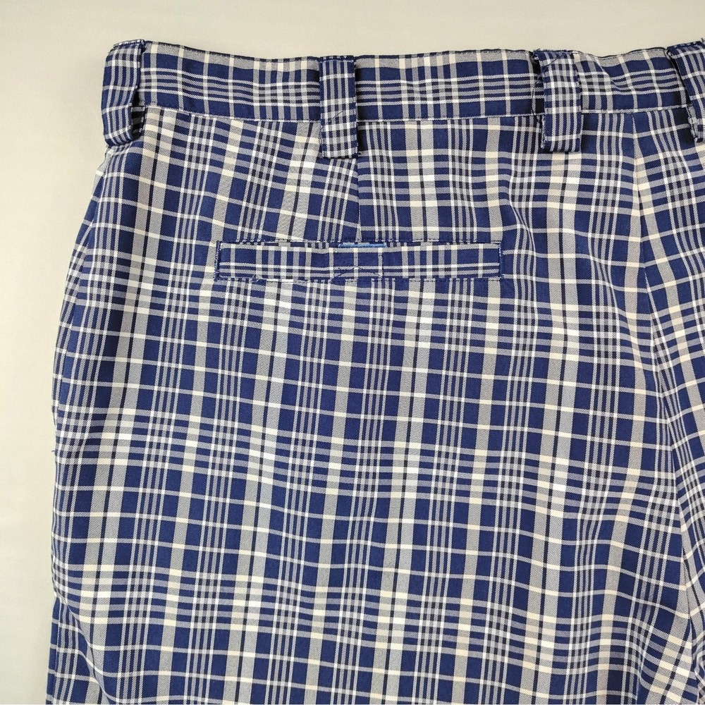IZOD PerformX Golf Shorts Men's 42 Blue Plaid Performance Stretch Flat Front - Picture 12 of 13